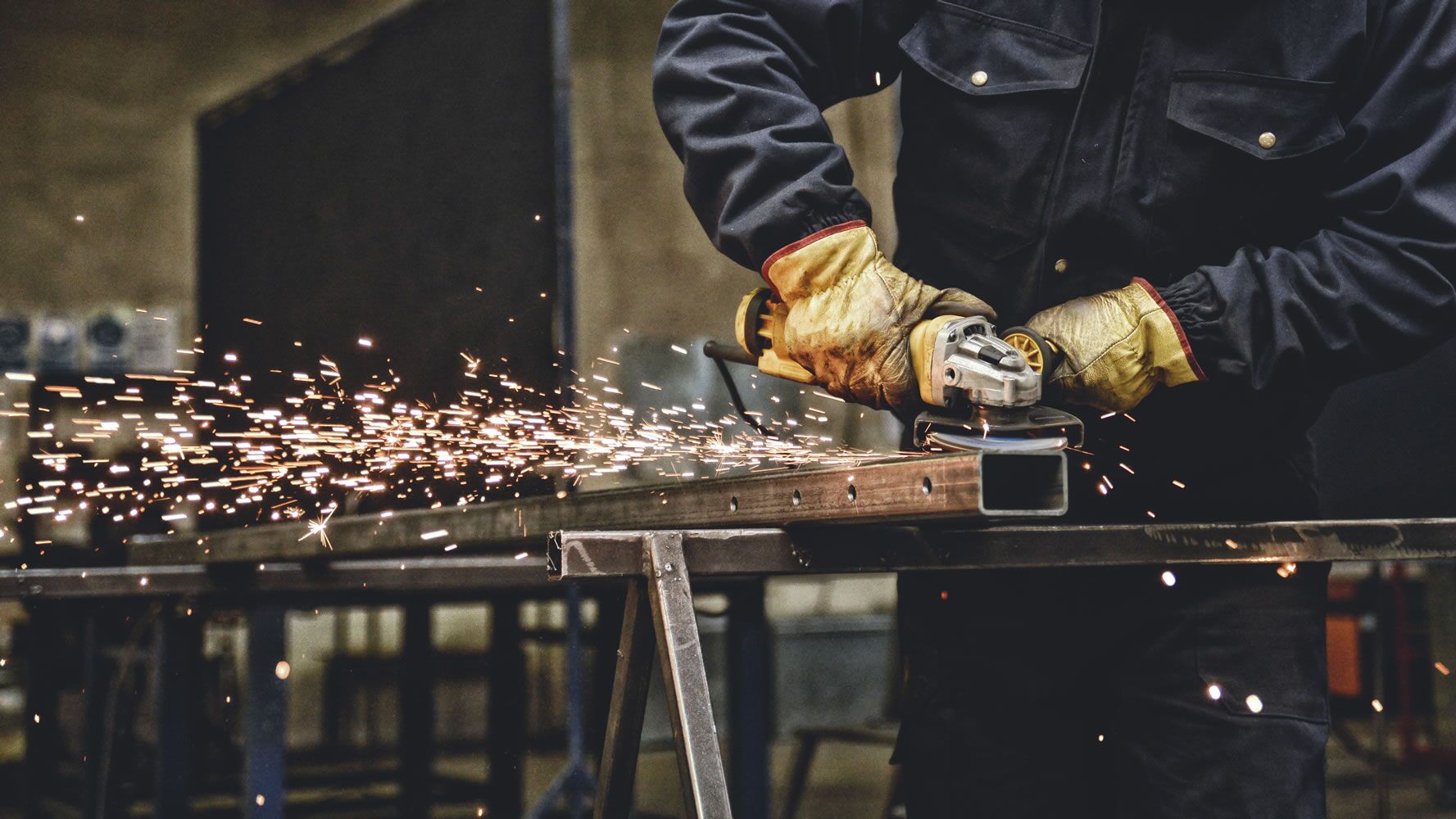 Sicherheitstechnik im Handwerk/ bei der Verarbeitung, ob in Zusammenarbeit oder für den Eigengebrauch.